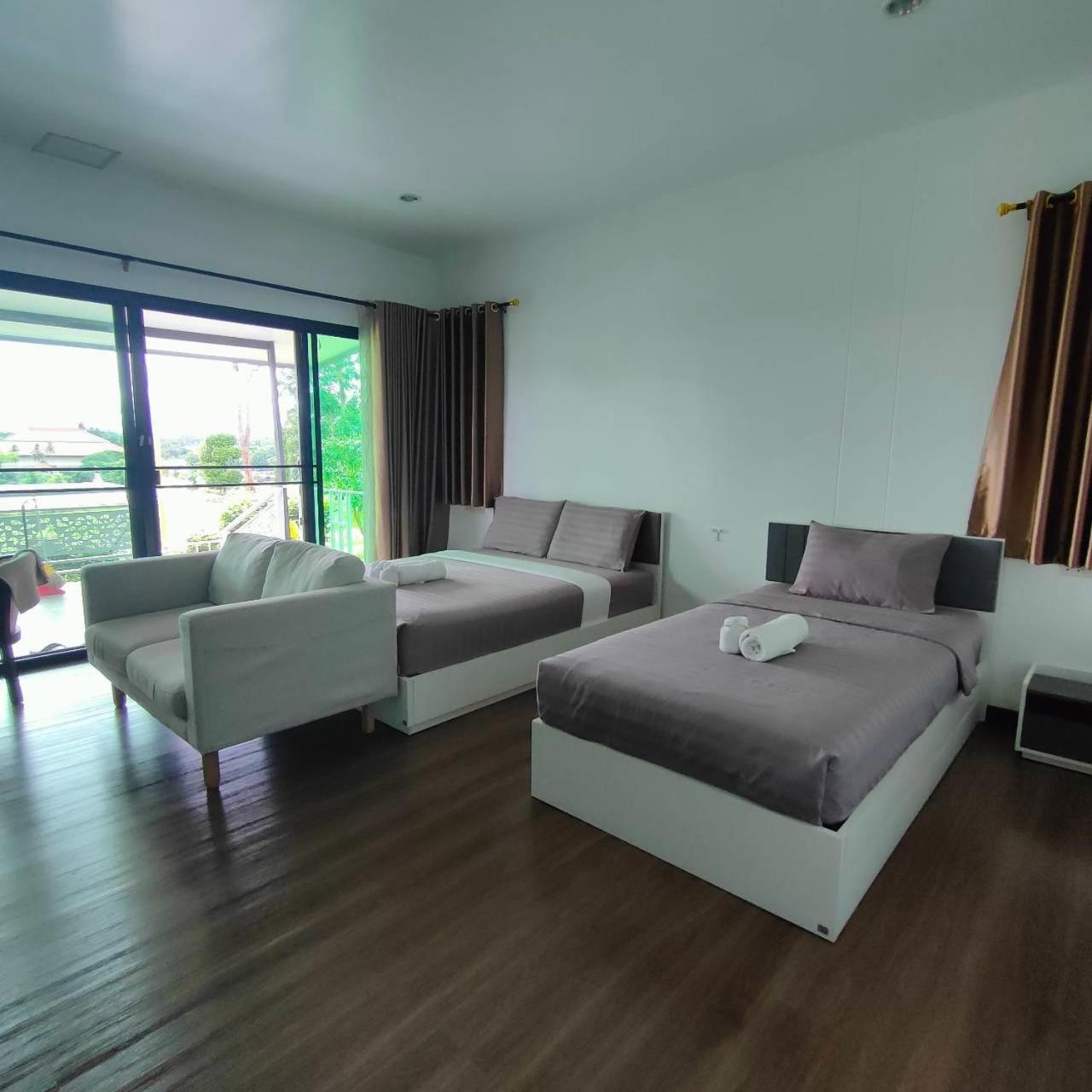 River Valley Resort แอทน่าน エクステリア 写真