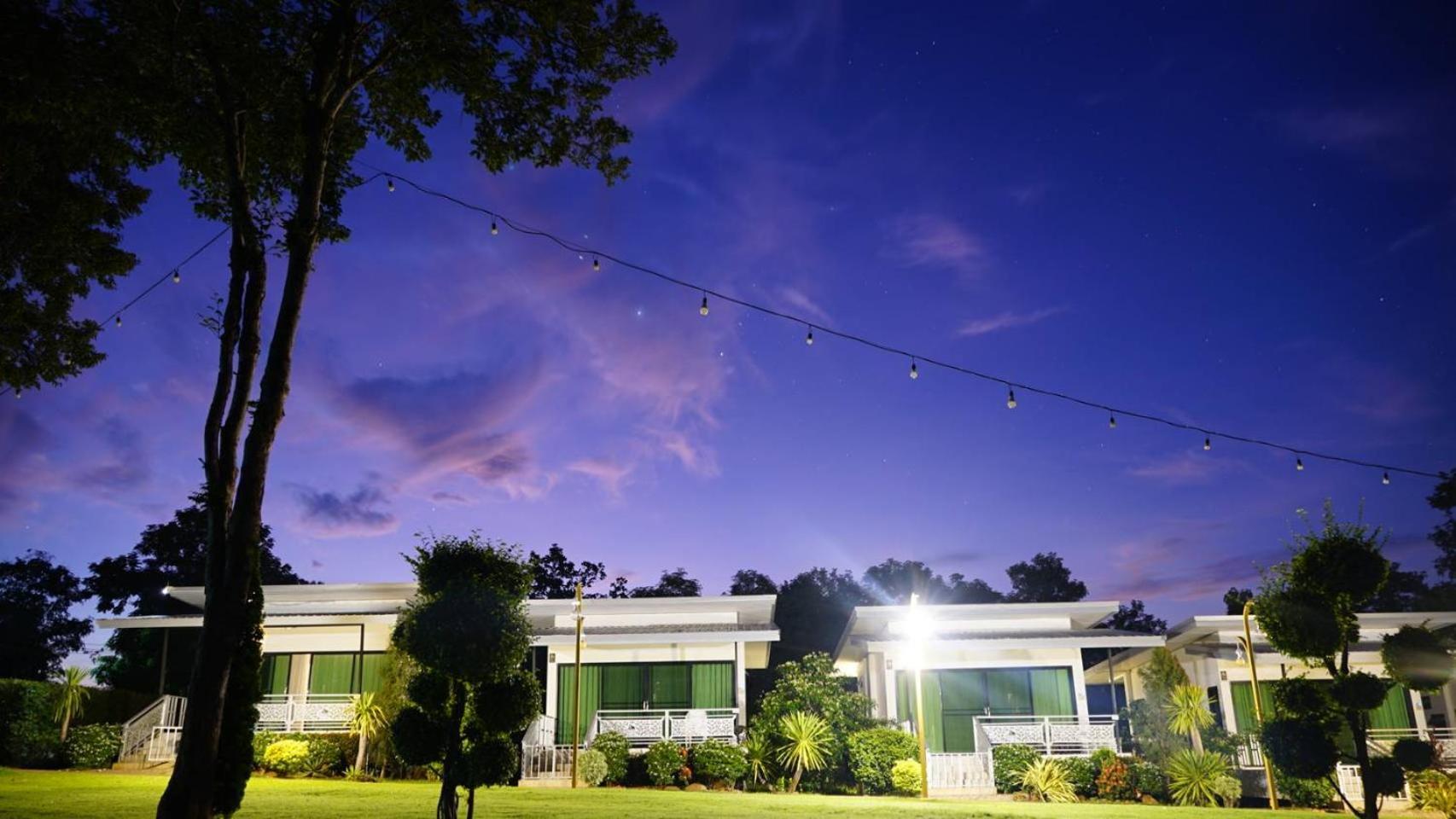 River Valley Resort แอทน่าน エクステリア 写真