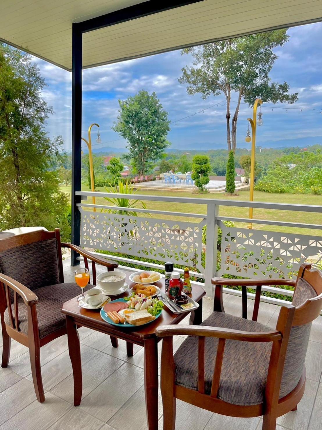 River Valley Resort แอทน่าน エクステリア 写真