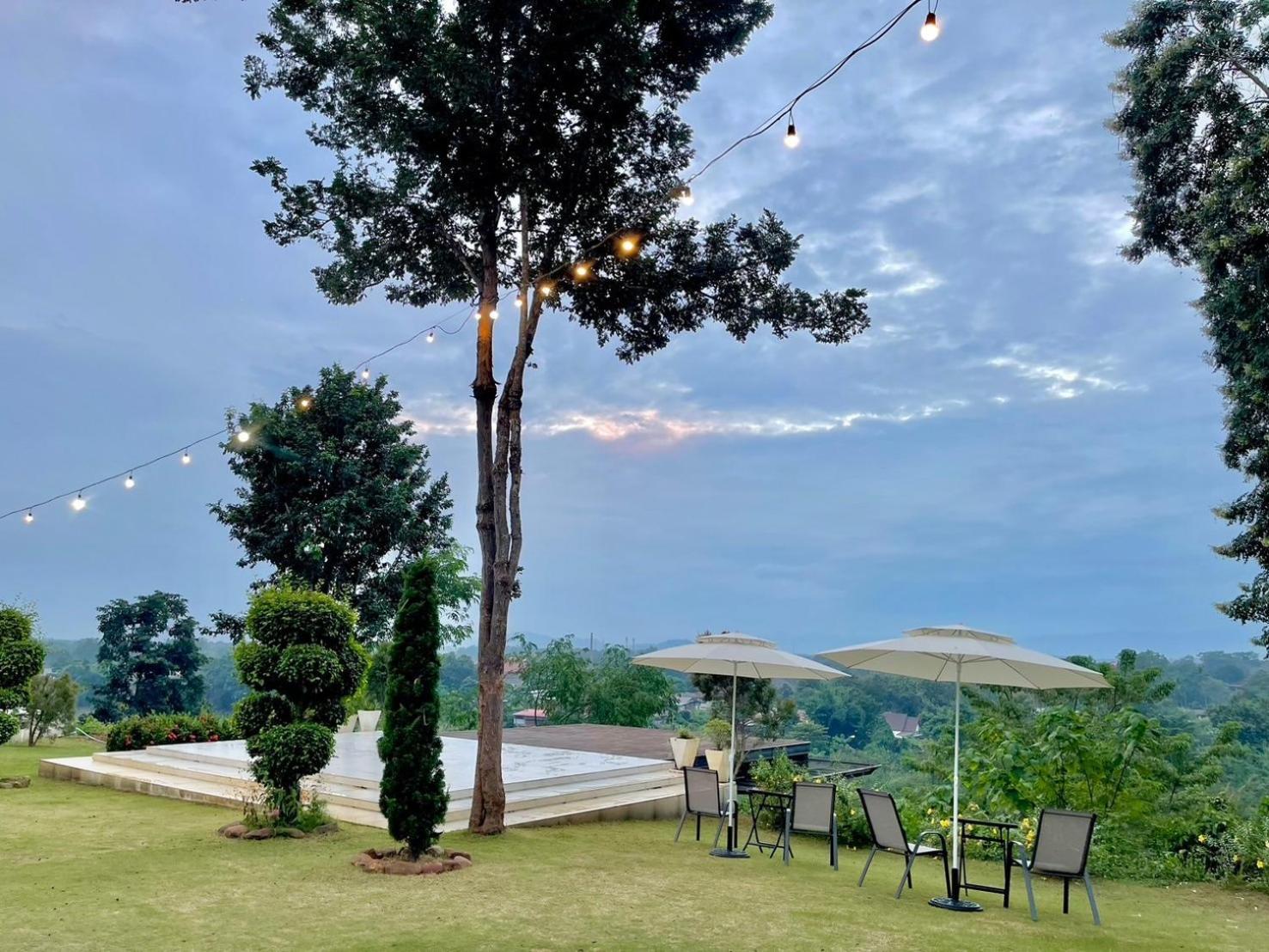 River Valley Resort แอทน่าน エクステリア 写真