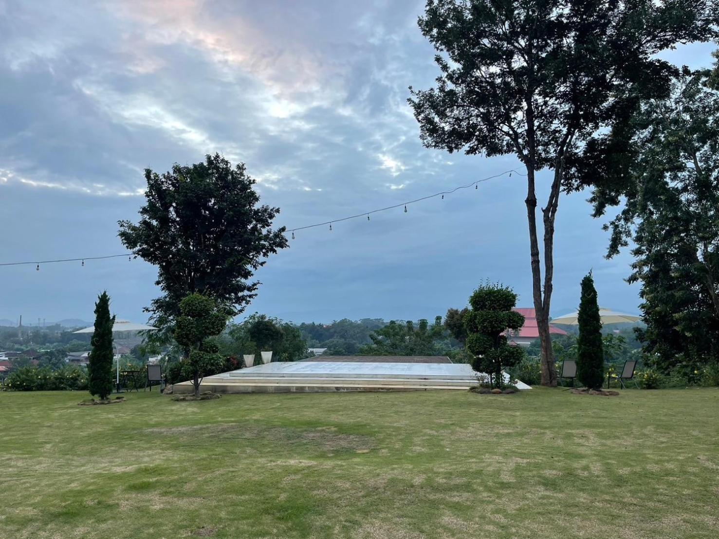 River Valley Resort แอทน่าน エクステリア 写真